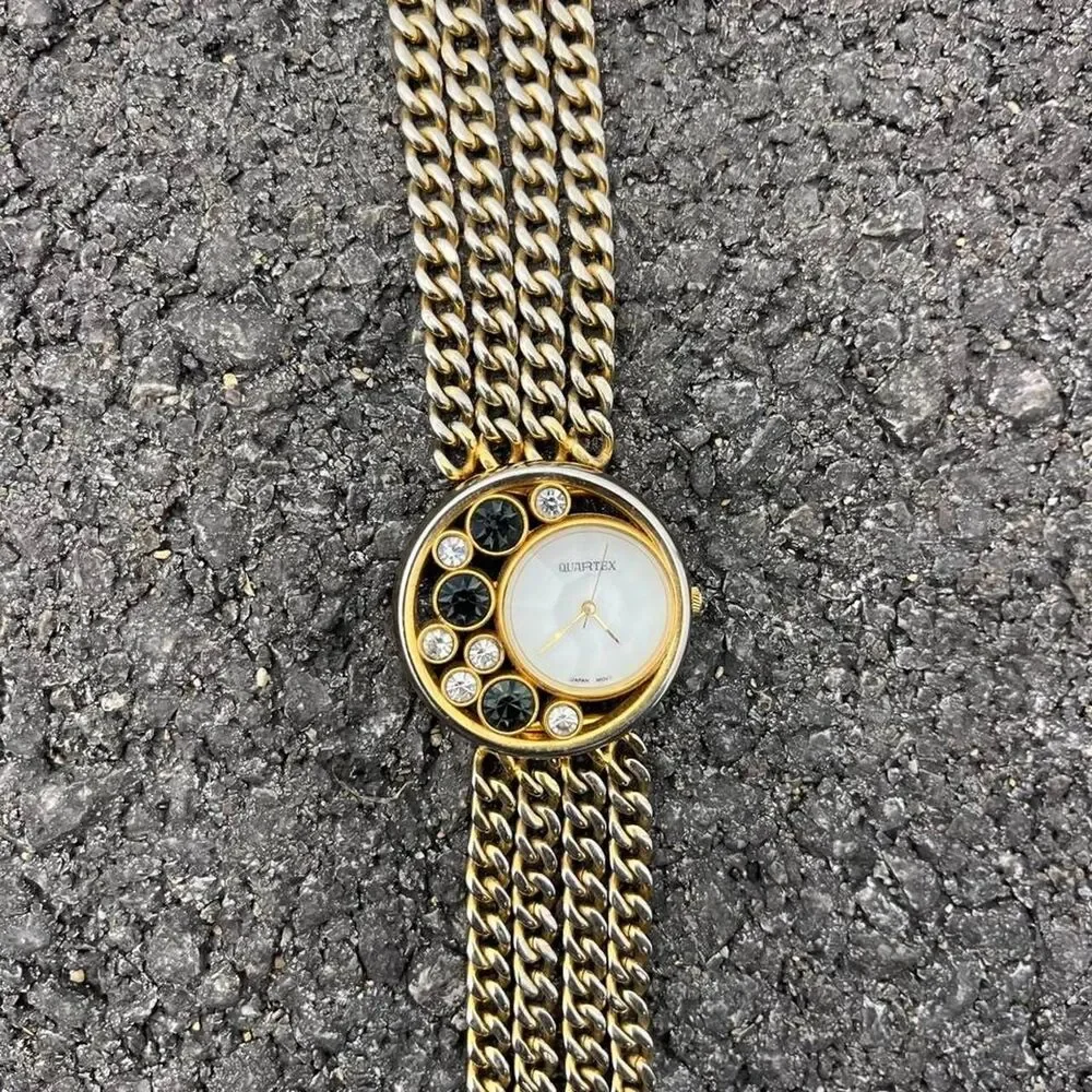 QUARTEX gold tone
